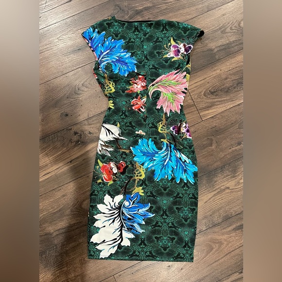 Dress Roberto Cavalli midi stretch, size S (EU 38) - Picture 5 of 9